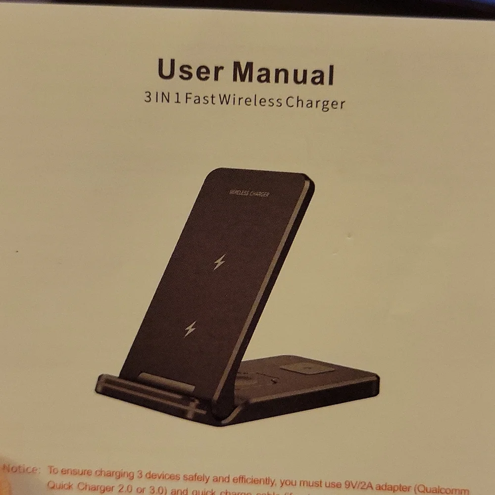 MINI FOLDING WIRELESS CHARGER 3 IN 1 CHARGING STATION Phone Watch Ear NEW …